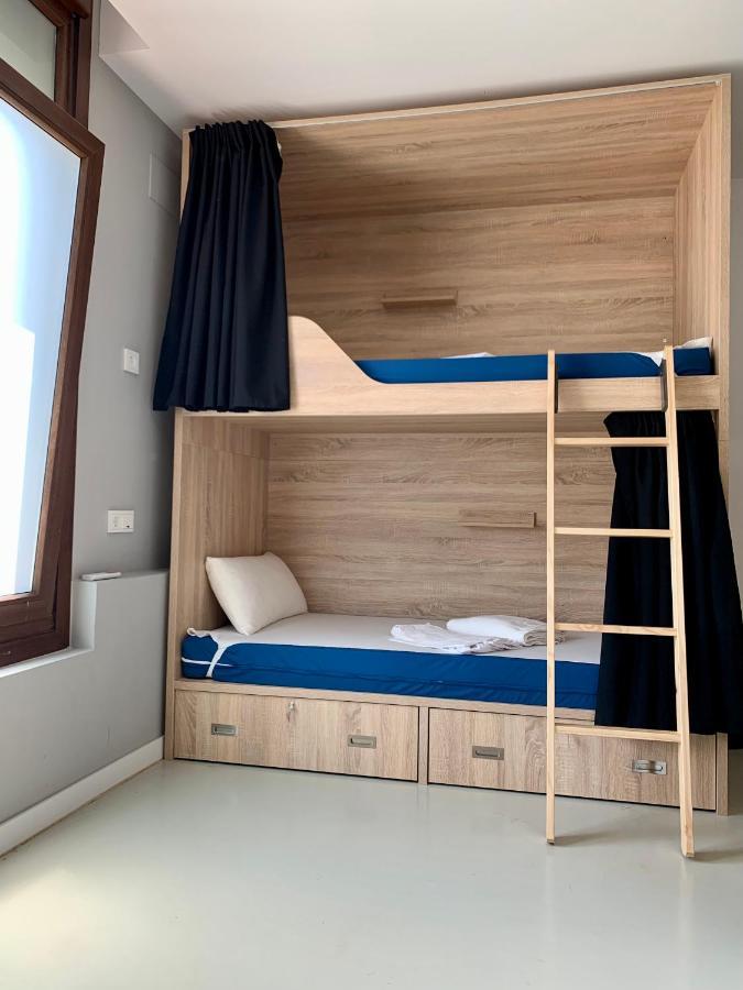 Albergue Gbc Caldas كالداس دي ريس المظهر الخارجي الصورة