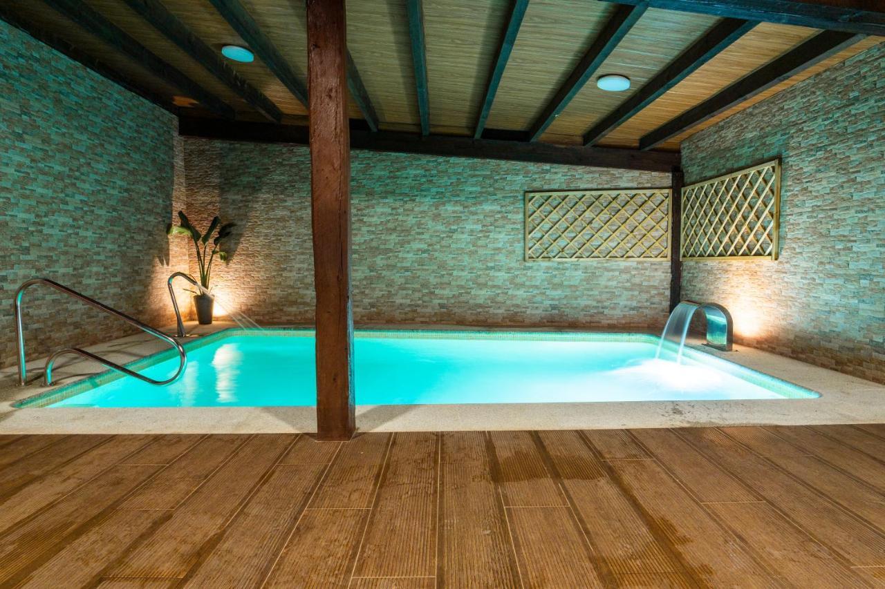 Albergue Gbc Caldas كالداس دي ريس المظهر الخارجي الصورة