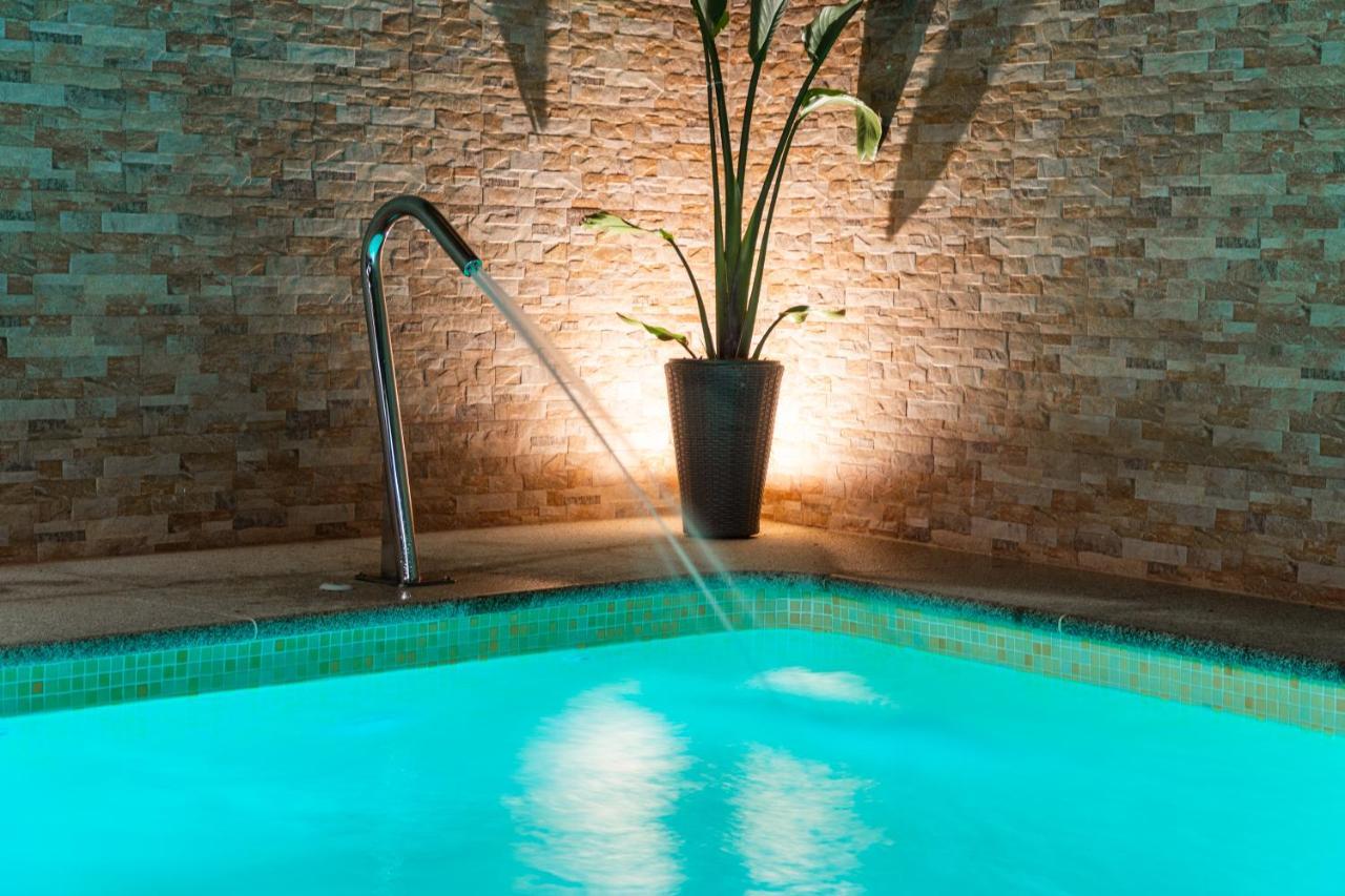 Albergue Gbc Caldas كالداس دي ريس المظهر الخارجي الصورة