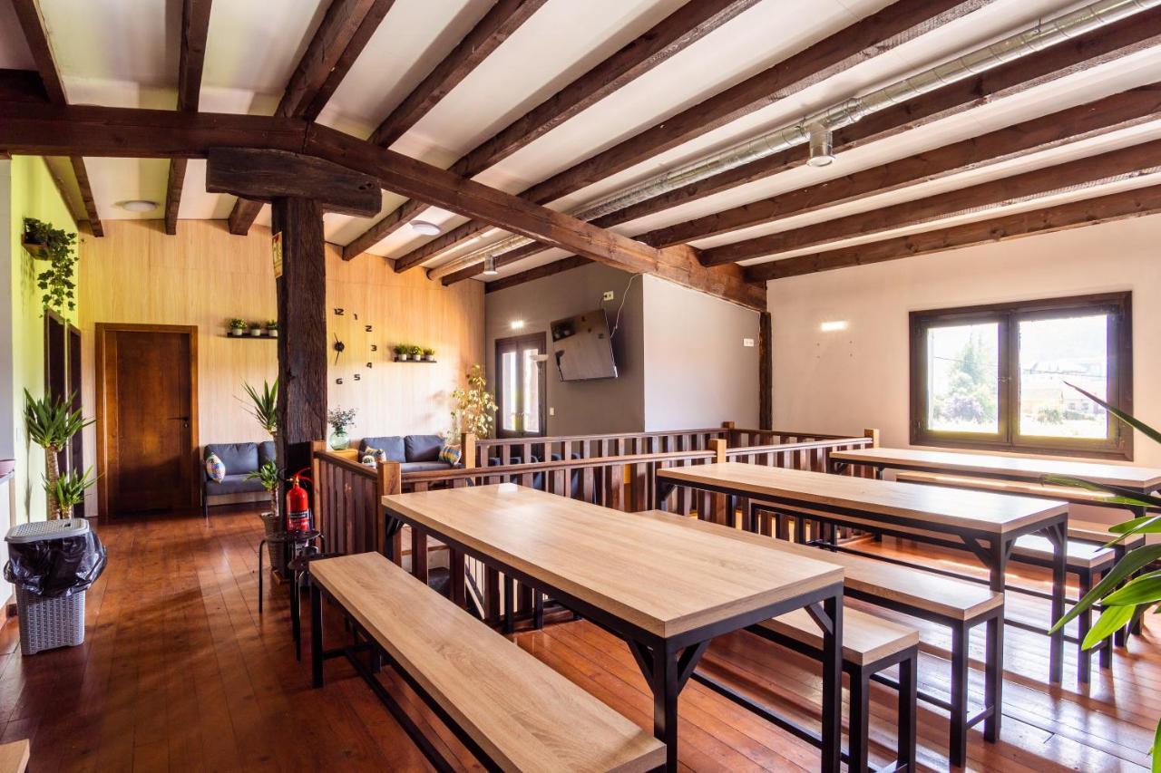 Albergue Gbc Caldas كالداس دي ريس المظهر الخارجي الصورة